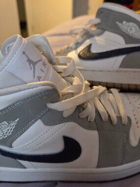 Mens nike jordan shoes 8.5